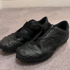 Puma Black Athletic Fashion Shoes with Textured Design